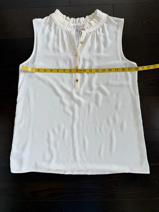 LOFT Ivory Ruffle Neck Shell - Picture 4 of 7